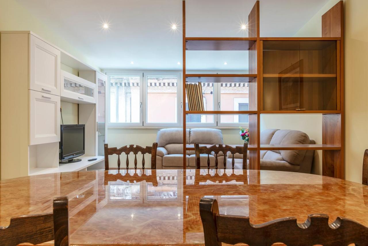 Termini Station Elegant And Roomy Apartment Rom Exterior foto