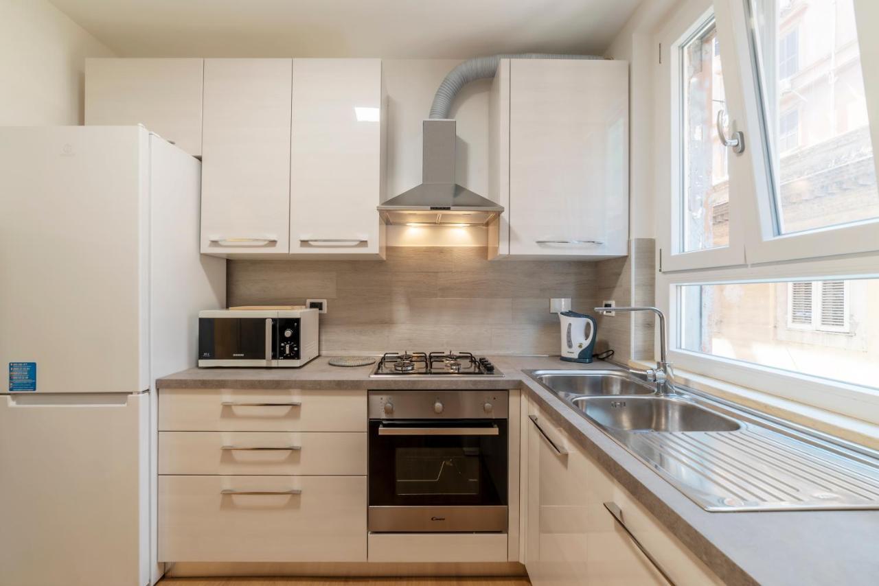 Termini Station Elegant And Roomy Apartment Rom Exterior foto