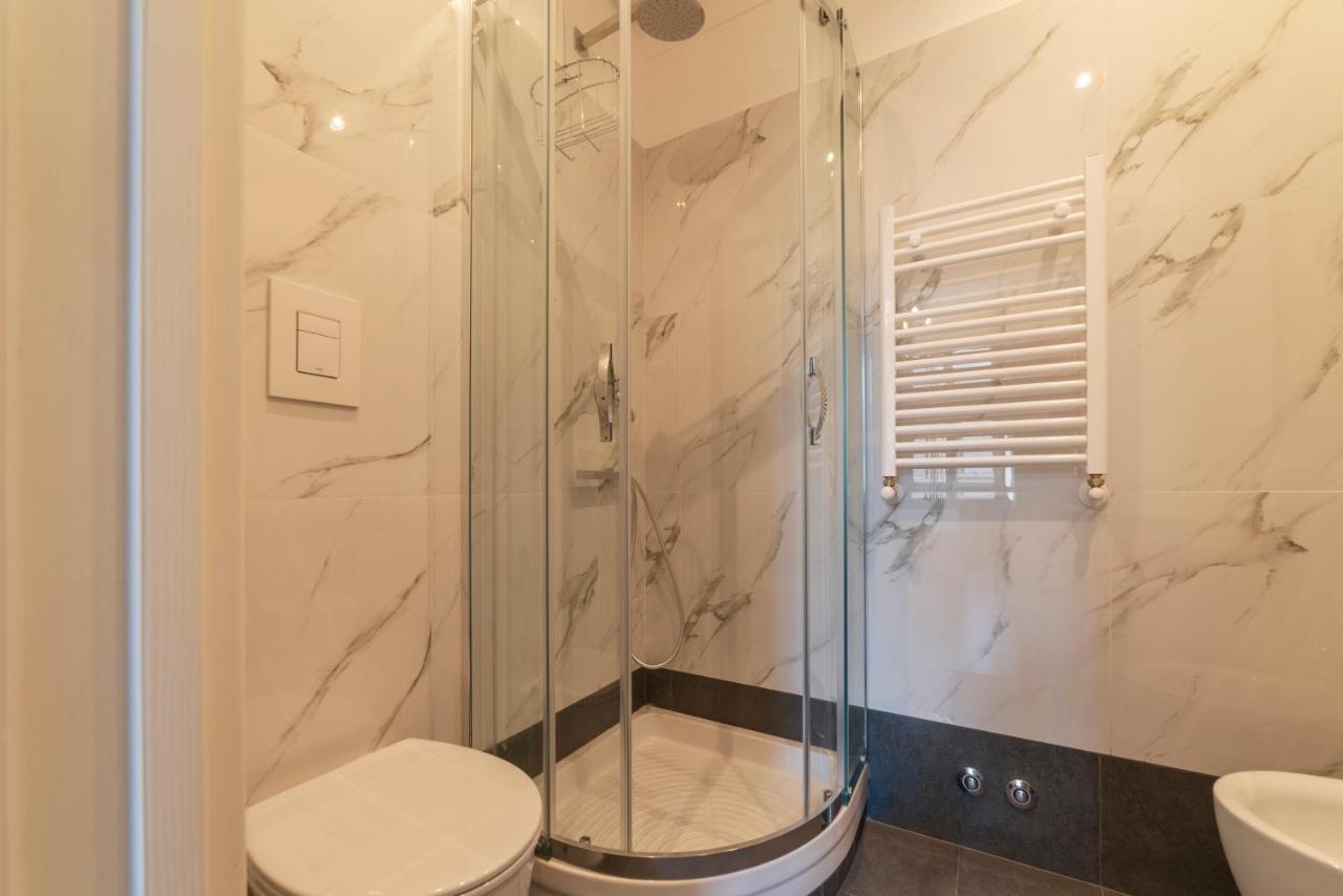 Termini Station Elegant And Roomy Apartment Rom Exterior foto